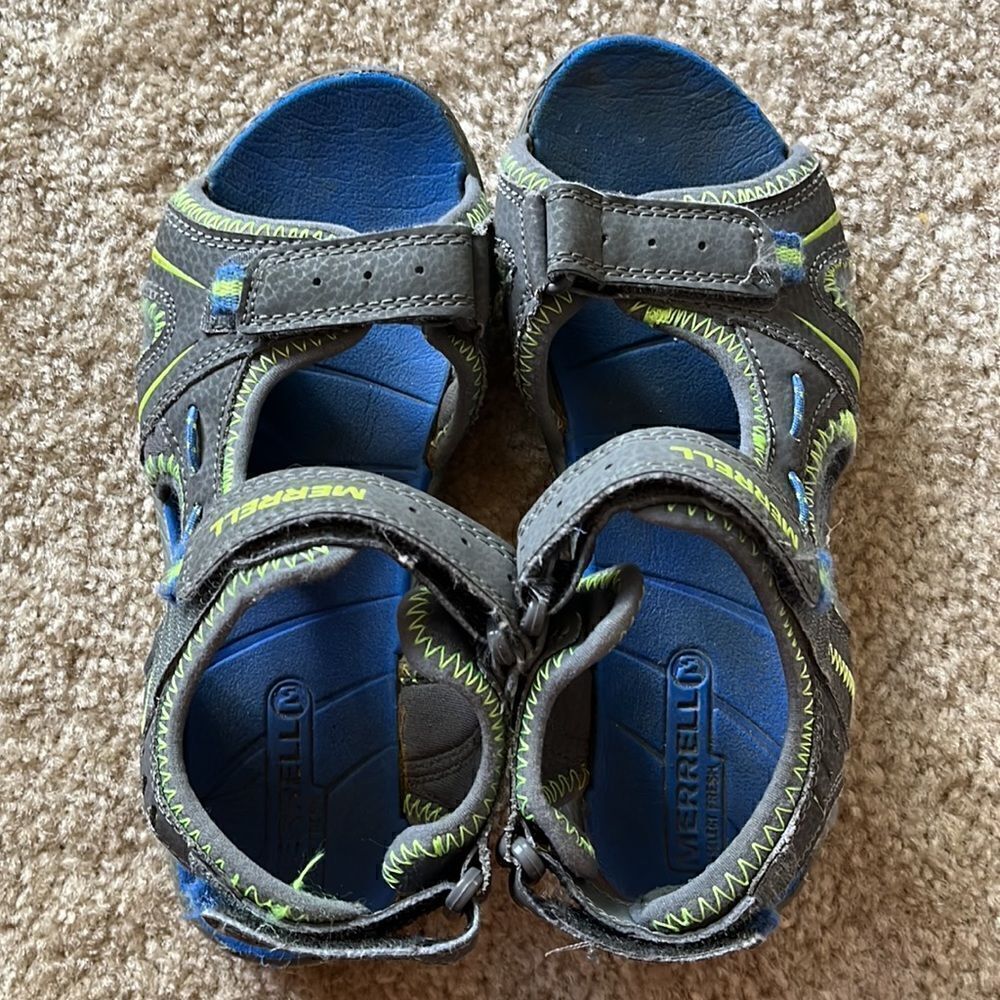 Merrell Panther Hiking Sandal, size 2M - Picture 3 of 5